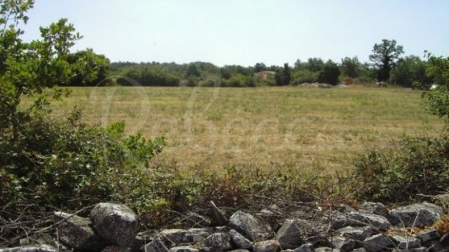 Land, Vodnjan Thumbnail