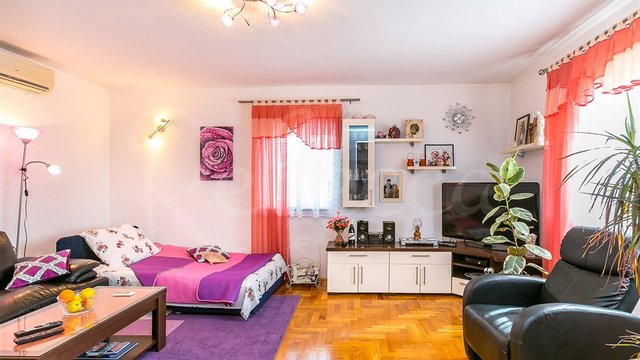 Kuća, Valbandon Thumbnail