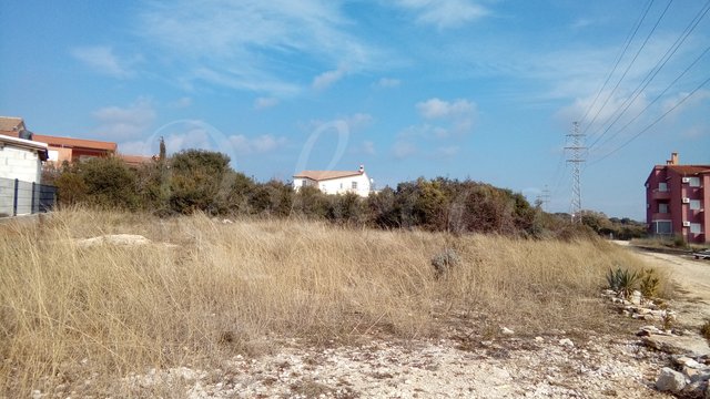 Land, Barbariga Thumbnail