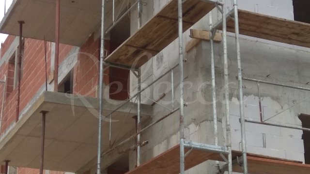 Apartment, Šijana Thumbnail