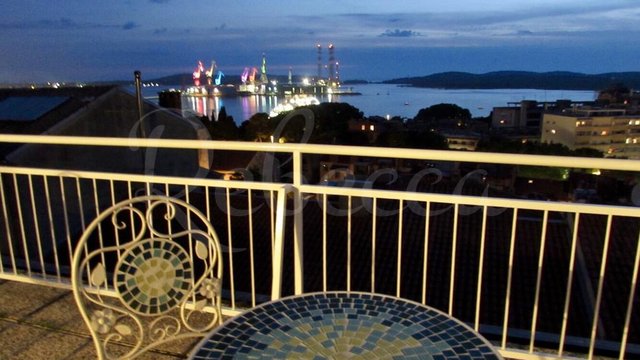 Apartman, Centar Thumbnail