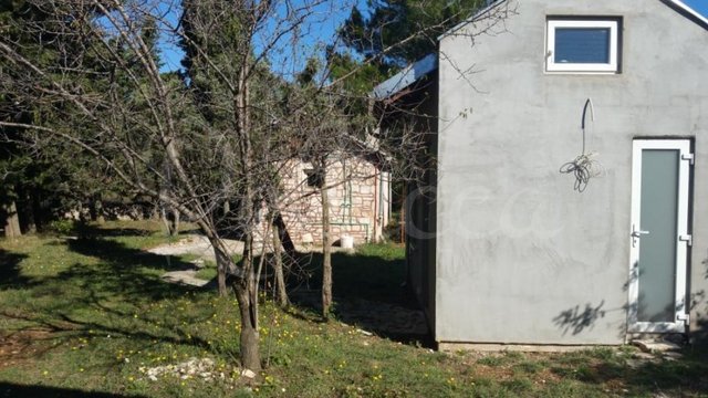 House, Ližnjan Thumbnail