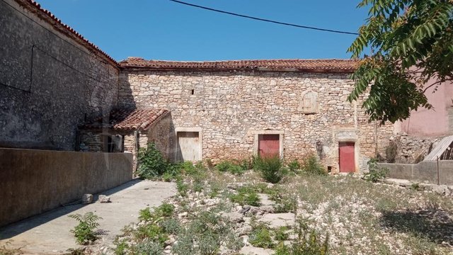 Kuća, Pula Thumbnail