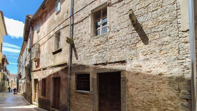 House, Vodnjan Thumbnail