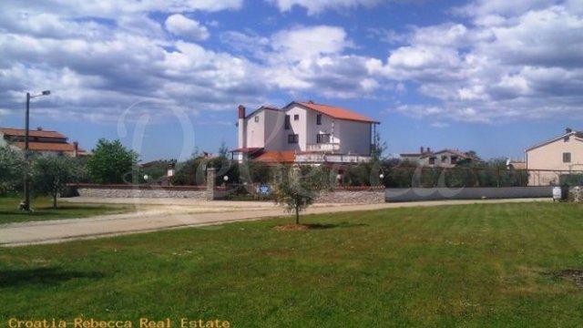 Kuća, Galižana Thumbnail